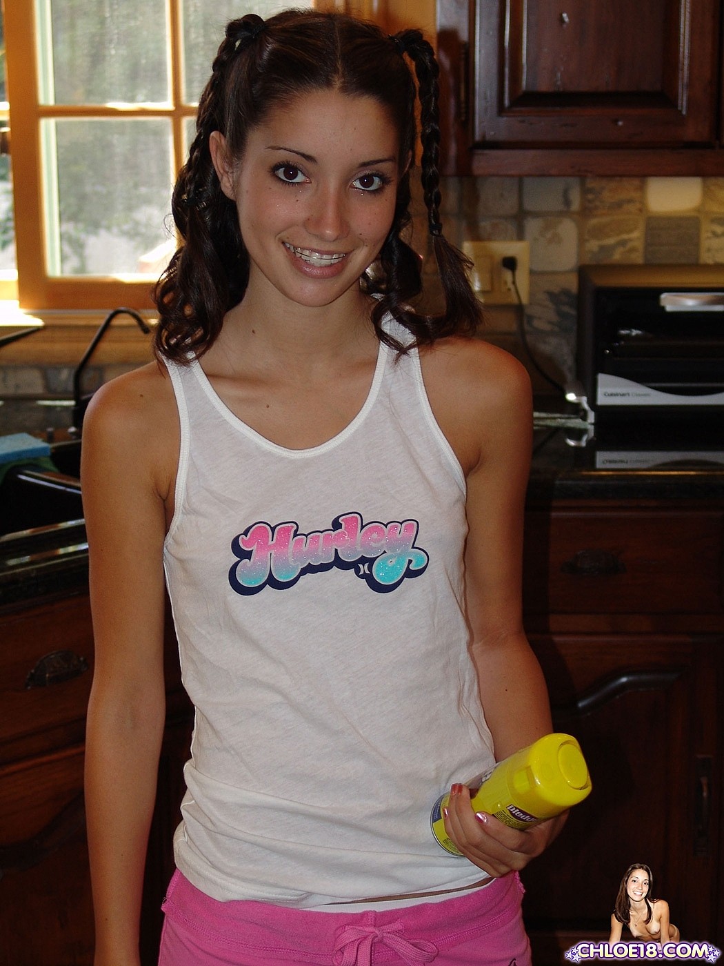Chloe 18