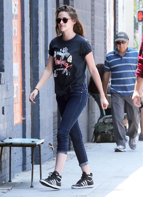 Kristen Stewart out in Los Feliz 6/7/13 