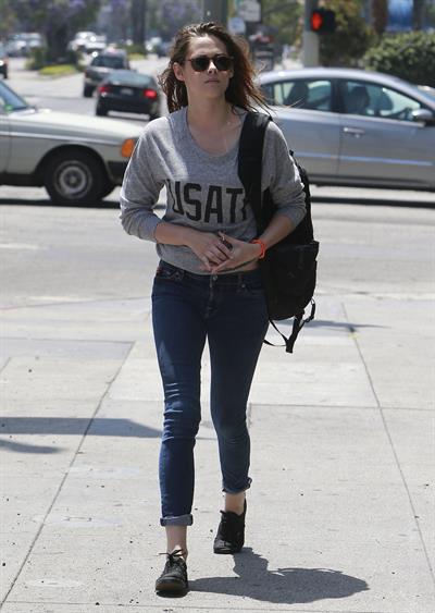 Kristen Stewart walking in Los Angeles - June 13, 2013 