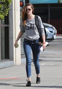 Kristen Stewart walking in Los Angeles - June 13, 2013 