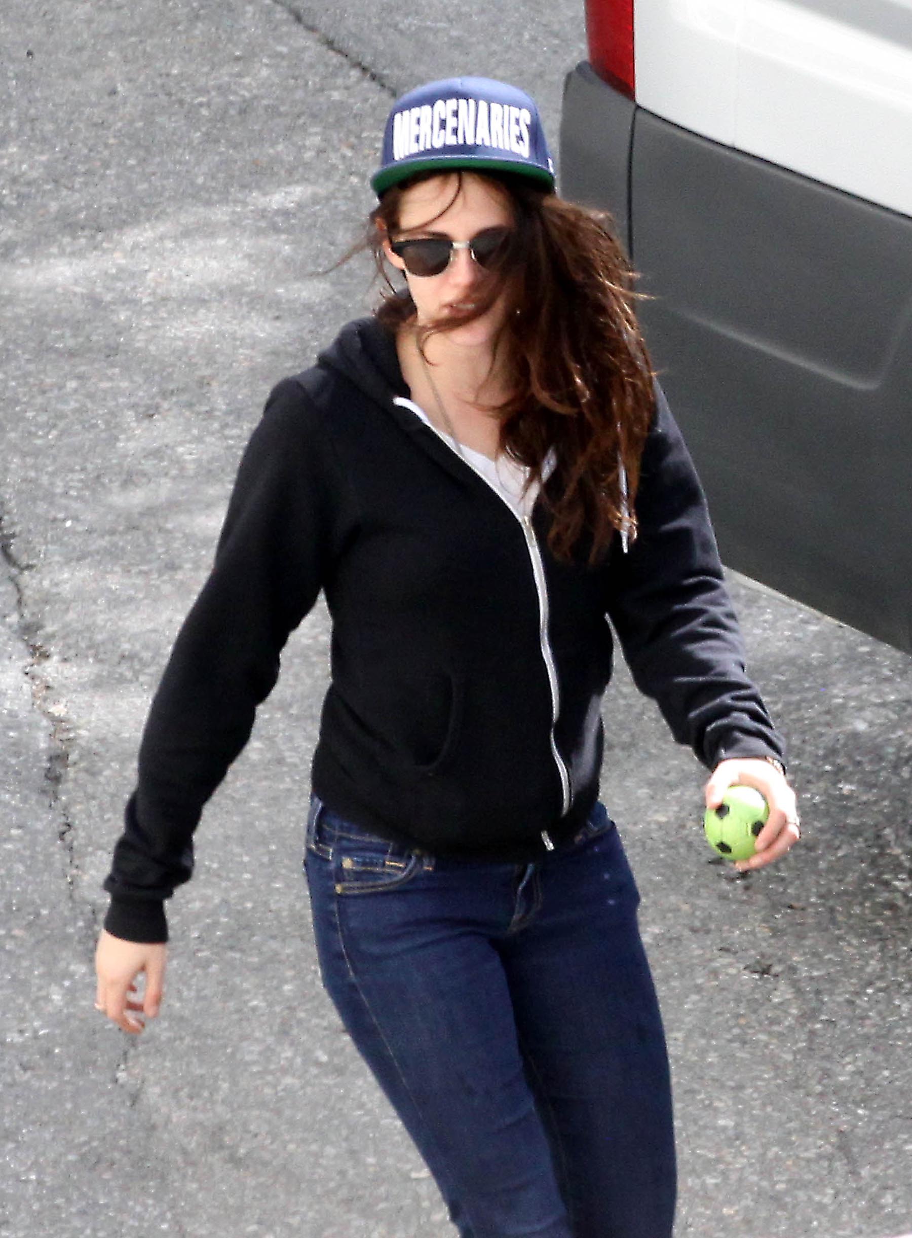 Kristen Stewart Pictures Kristen Stewart playing with a ball on the set of Sils Maria in Switzerland September 20, 2013