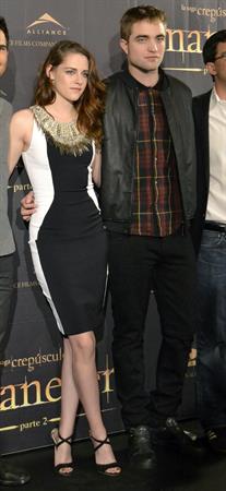 The Twilight Saga Breaking Dawn Part 2 Photocall in Madrid November 15, 2012 Gal Nu