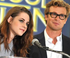 Kristen Stewart at Hollywood Foreign Press Association's Cecil B. Demille Award presentation in Beverly Hills 11/1/12