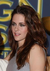 Kristen Stewart at Hollywood Foreign Press Association's Cecil B. Demille Award presentation in Beverly Hills 11/1/12