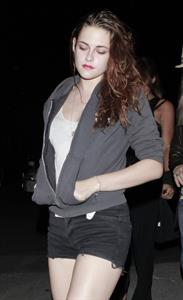 Kristen Stewart - Florence and the Machine concert Los Angeles 10/7/12 