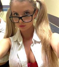 Angelika Nina Melnyk taking a selfie