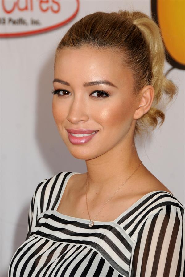 Christian Serratos