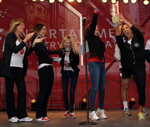 Olivia Wilde at Revlon Run/Walk For Women in New York City - May 4, 2013