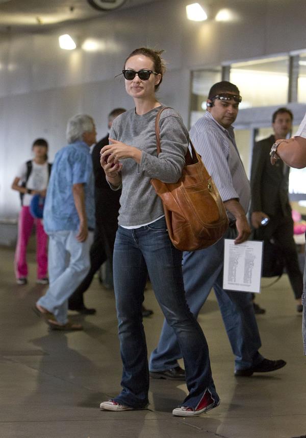Olivia Wilde - Arrives at LAX Airport - August 13,2012