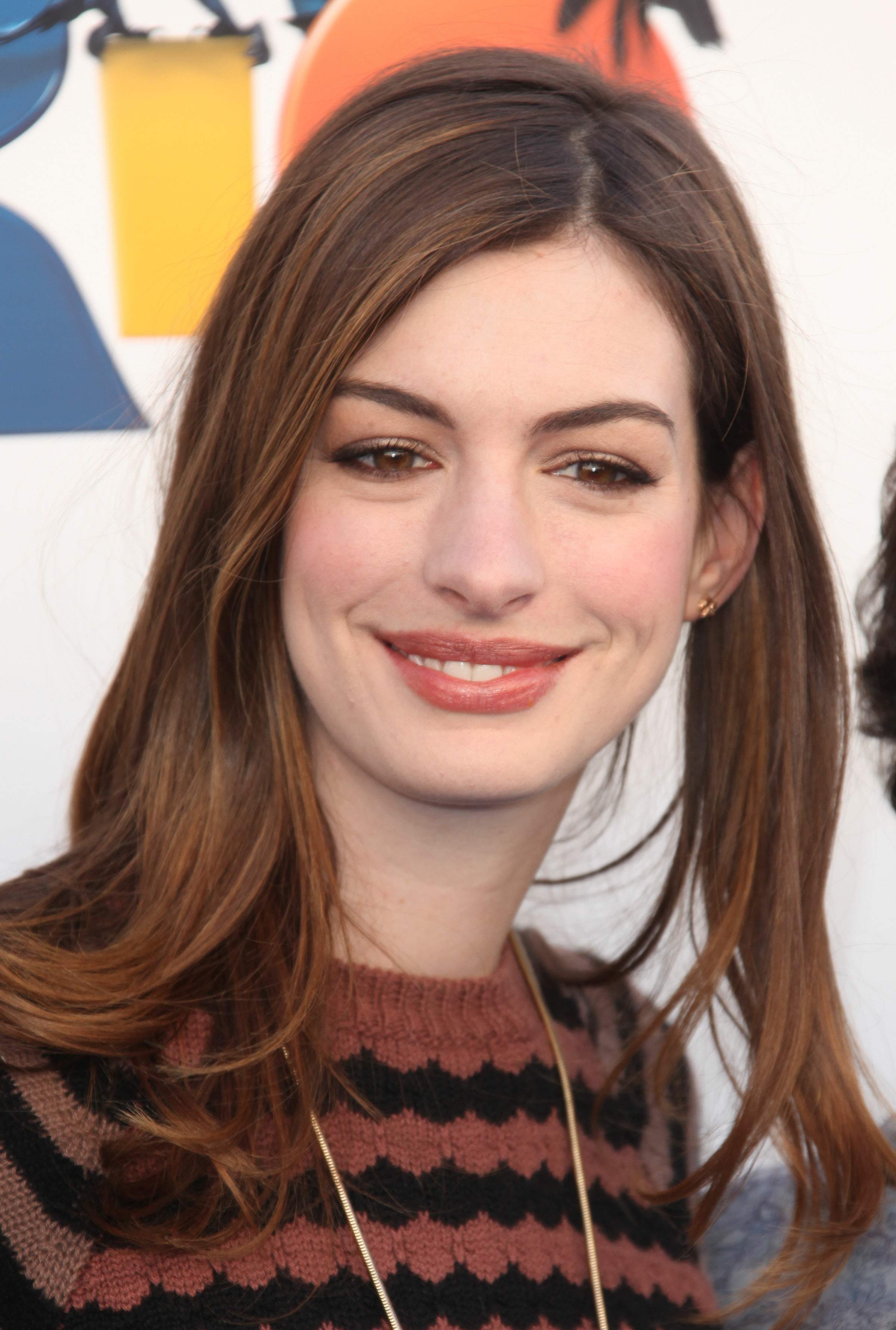 anne-hathaway