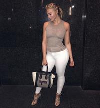 Iskra Lawrence