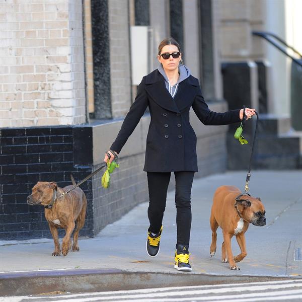 Jessica Biel Takes her two dogs for a long walk in SoHo (May 4, 2013) 