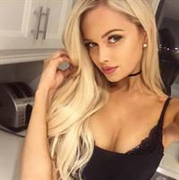 Keilih Stafford taking a selfie