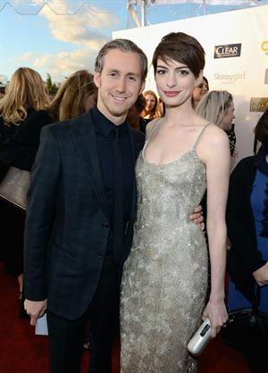 Anne Hathaway attends the Critics' Choice Movie Awards 2013 with Skinnygirl Cocktails at Barkar Hangar