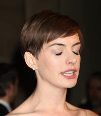 Anne Hathaway Attended the Museum of the Moving Image 27th Annual Black Tie Salute in New York Dec 11, 2012
