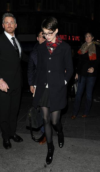 Anne Hathaway leaving her hotel and heading to the Empire Cinema Theatre in London - December 4, 2012