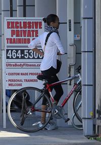 Zoe Saldana out in Beverly Hills, Los Angeles January 3-2012 