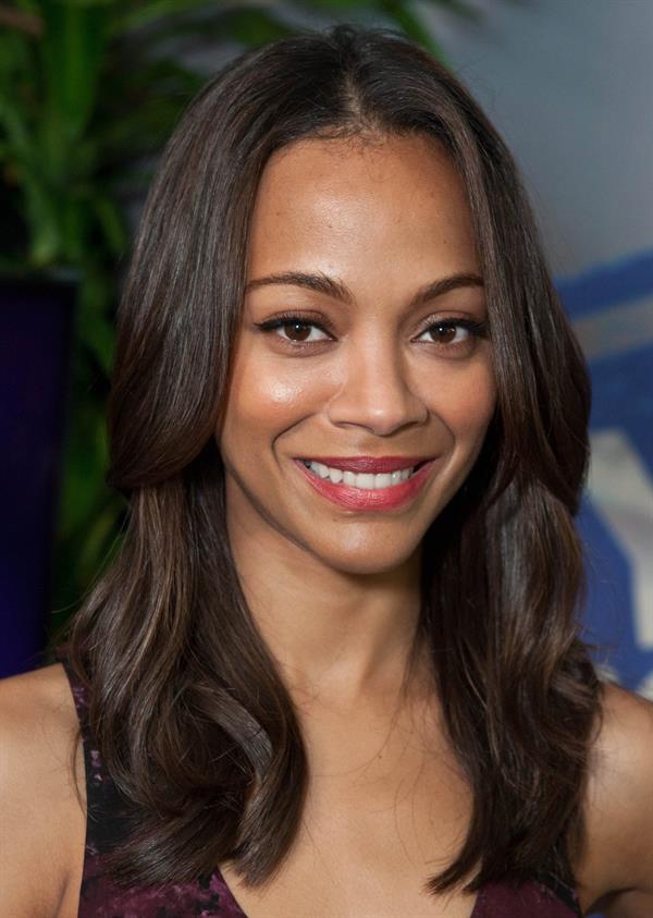 Zoe Saldana Visits YoungHollywood.com at Young Hollywood Studio -- Los Angeles, Aug. 24, 2011 