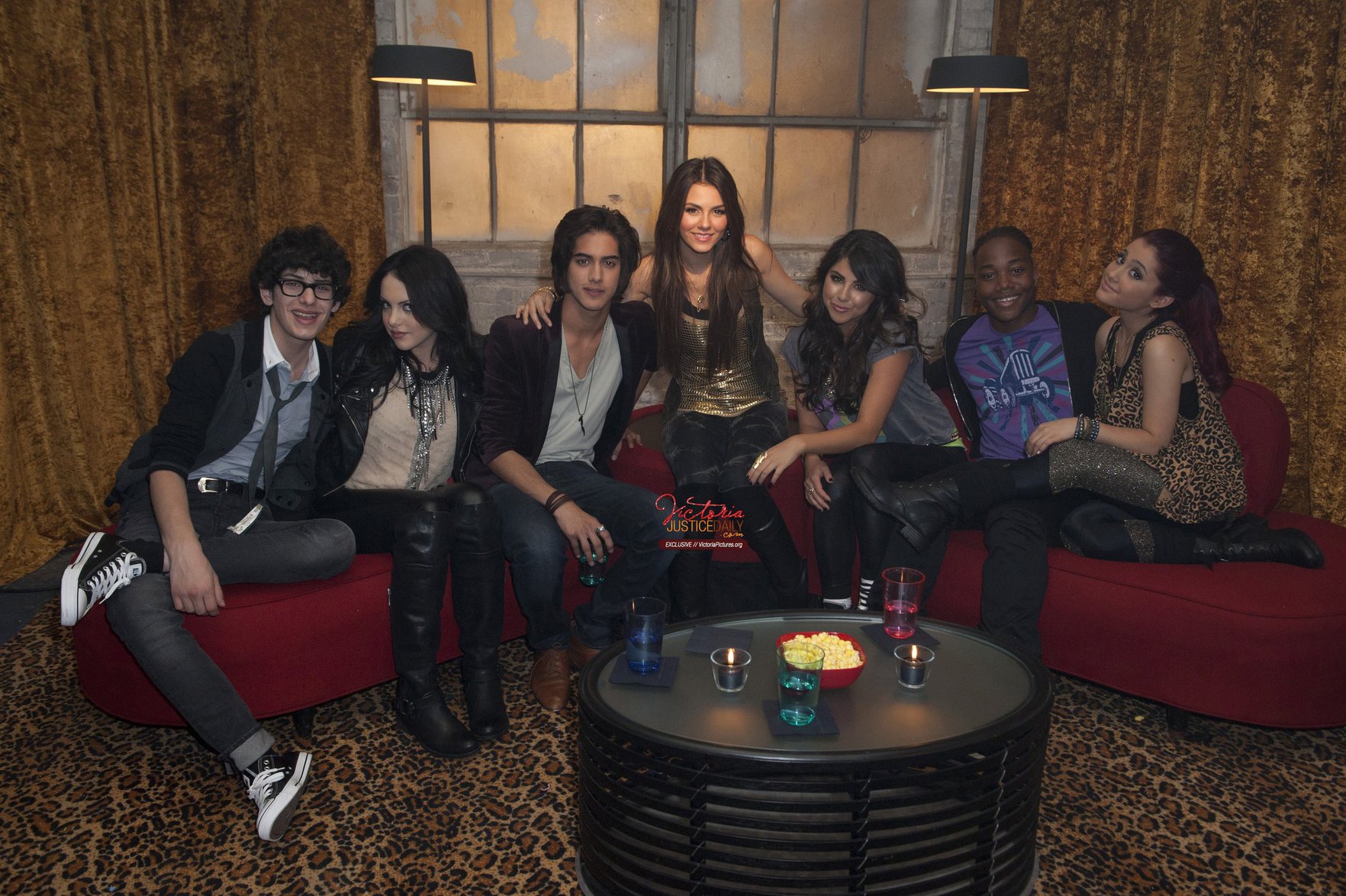 Victoria Justice fst 'Freak the Freak Out' music video set stills 2010 