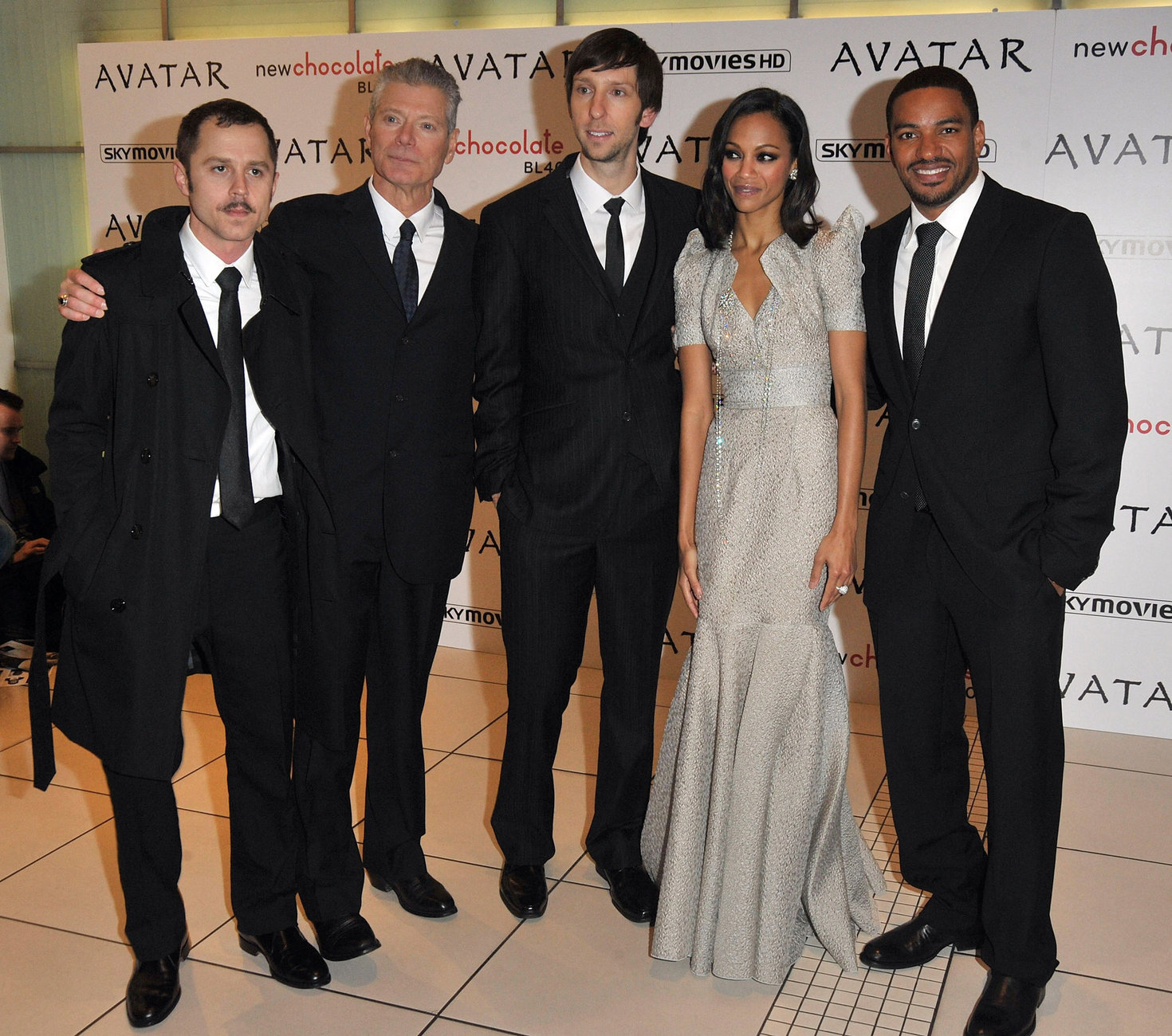 Zoe Saldana at  Avatar  World Premiere in London 10-12-2009