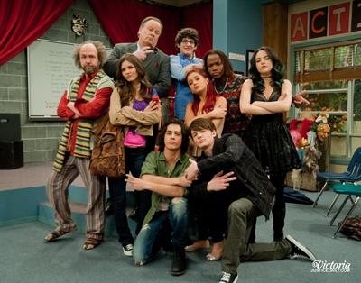 Victoria Justice Victorious Season 3-Episode 8 'April Fools' Blank' stills 