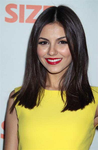 Victoria Justice at the  Fun Size  premiere in LA 10/25/12