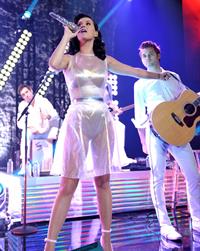 Katy Perry IHeartRadio Album Release Party in LA 22.10.13 