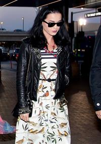 Katy Perry Prepares to depart Los Angeles