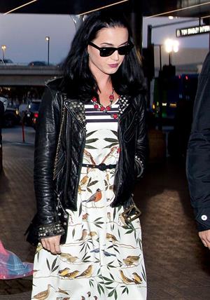 Katy Perry Prepares to depart Los Angeles