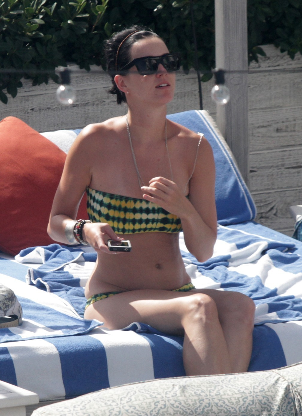 Katy Perry - In a bikini at a hotel pool in Miami July 27, 2012