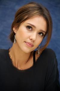 Jessica Alba Machete press conference portraits in Beverly Hills on August 27, 2010
