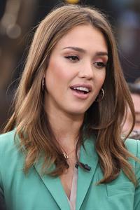 Jessica Alba on the set of Extra in Los Angeles on January 25, 2012 