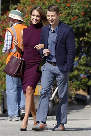 Jessica Alba “How to Make Love Like an Englishman” set candids in Los Angeles, November 4, 2013 