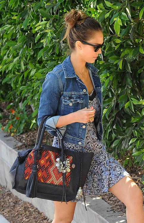 Jessica Alba heads to a private home in Santa Monica on May 31, 2013