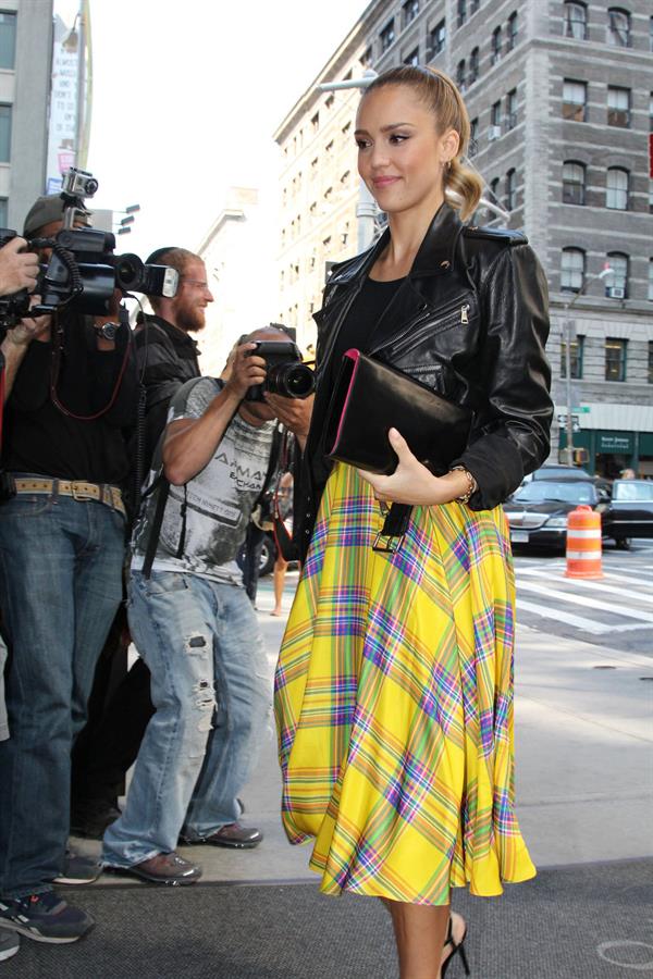 Jessica Alba - Arrives at her hotel in NYC - September 13, 2012