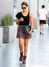 Jessica Alba - Heading to a meeting, Hollywood - August 19, 2012 