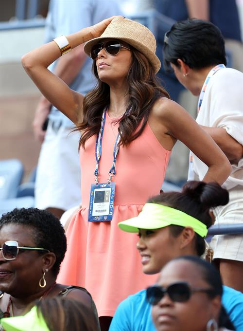 Eva Longoria - US Open in Flushing Meadows 30.08.12