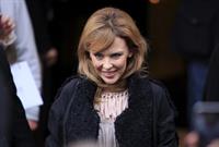 Kylie Minogue Leaving the Four Seasons hotel in Paris - October 29, 2012