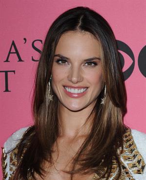 Alessandra Ambrosio at Victoria's Secret Fashion Show Viewing Party 29.11.11