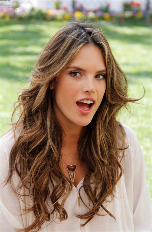 Alessandra Ambrosio Philips Satin Perfect Fashion and Beauty Event March 23, 2012 