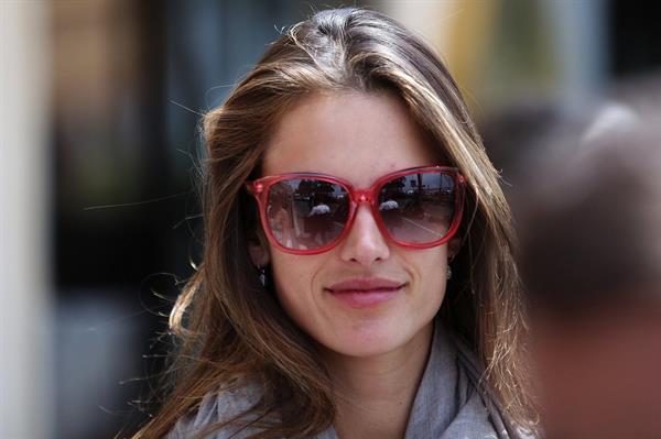 Alessandra Ambrosio shopping in Cannes on May 19, 2011 