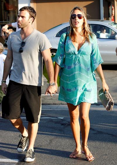 Alessandra Ambrosio shopping at Planet Blue in Malibu