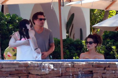 Kate Beckinsale wearing a bikini on vacation in Mexico August 21, 2013