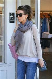 Kate Beckinsale shopping at Calypso store in Brentwood January 31, 2013