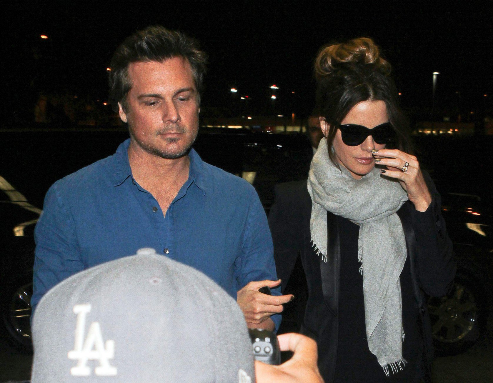 Kate Beckinsale Arrives at LA Airport to catch a flight to NYC May 4-2013