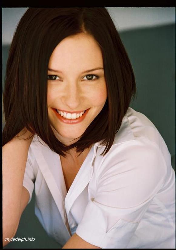 Chyler Leigh