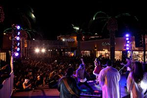 Ariana Grande Citadel Outlet’s 11th annual Tree Lighting Ceremony and Concert in LA 11/10/12 