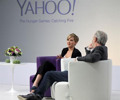 Jennifer Lawrence Q&A at the Yahoo Headquarters - Los Angeles - November 6, 2013 