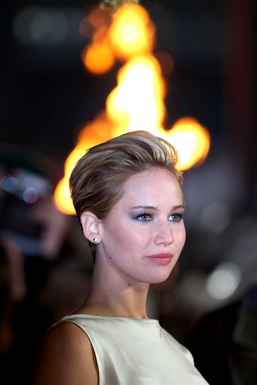 Jennifer Lawrence World Premiere of  The Hunger Games: Catching Fire  in London (November 11, 2013) 