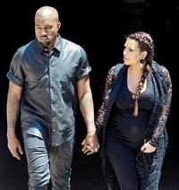 Kim Kardashian Goes house hunting with Kanye West in Bel Air (May 10, 2013) 